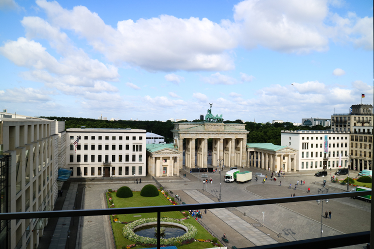 Style-Shiver-Beauty-Hotel-Adlon-Spa-1